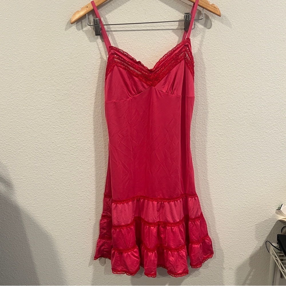 Vintage Y2K 90’s red and pink Victoria’s Secret baby doll size small